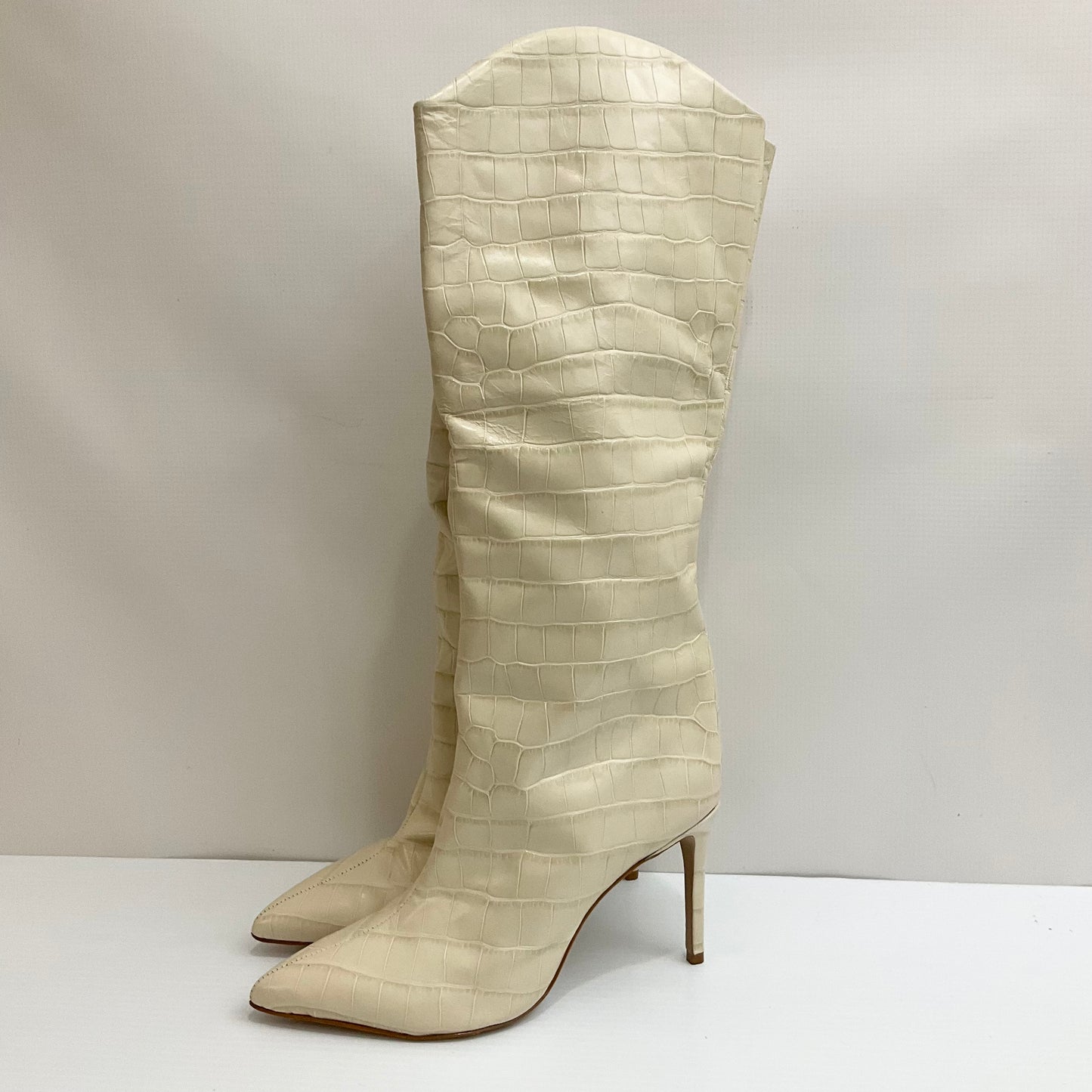 Boots Knee Heels By Cma In Cream, Size: 8.5