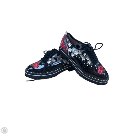 Shoes Flats By Betsey Johnson In Plaid Pattern, Size: 8