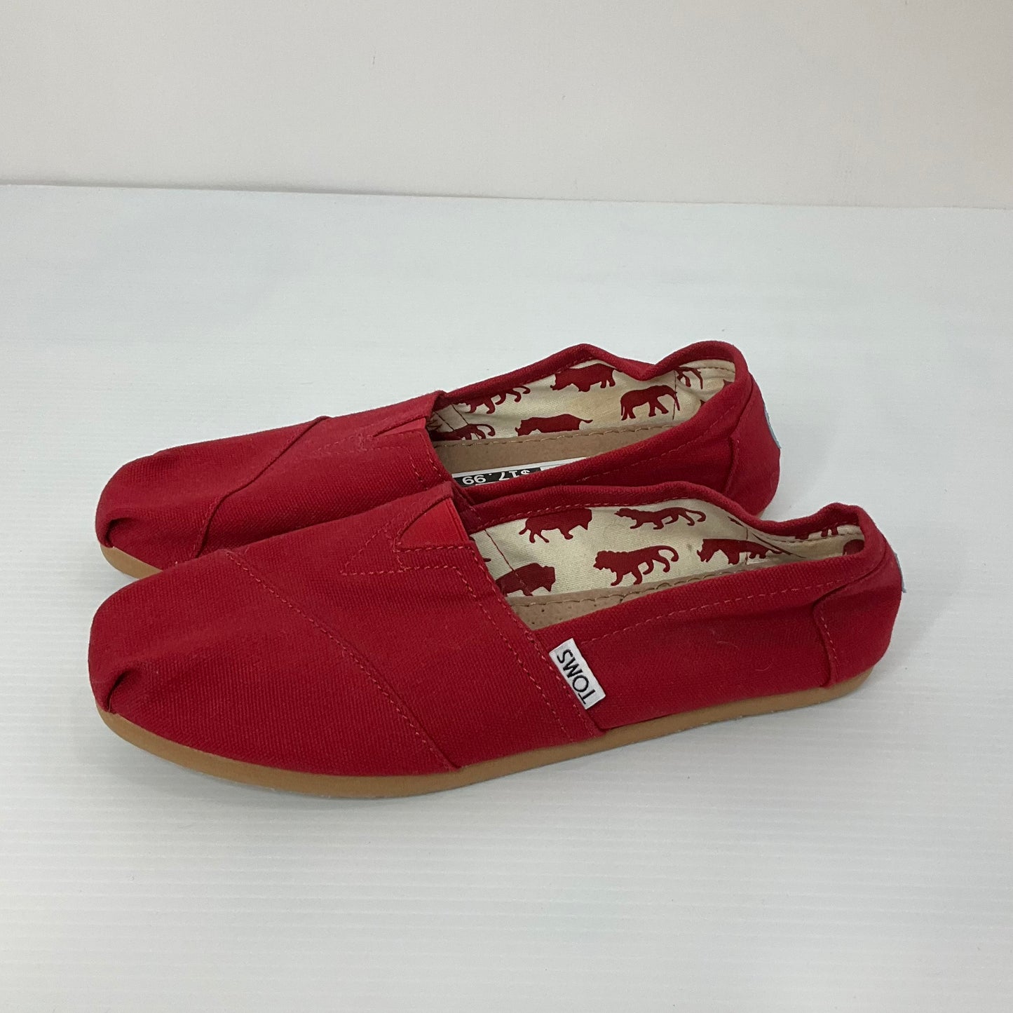 Red Shoes Flats Toms, Size 7.5