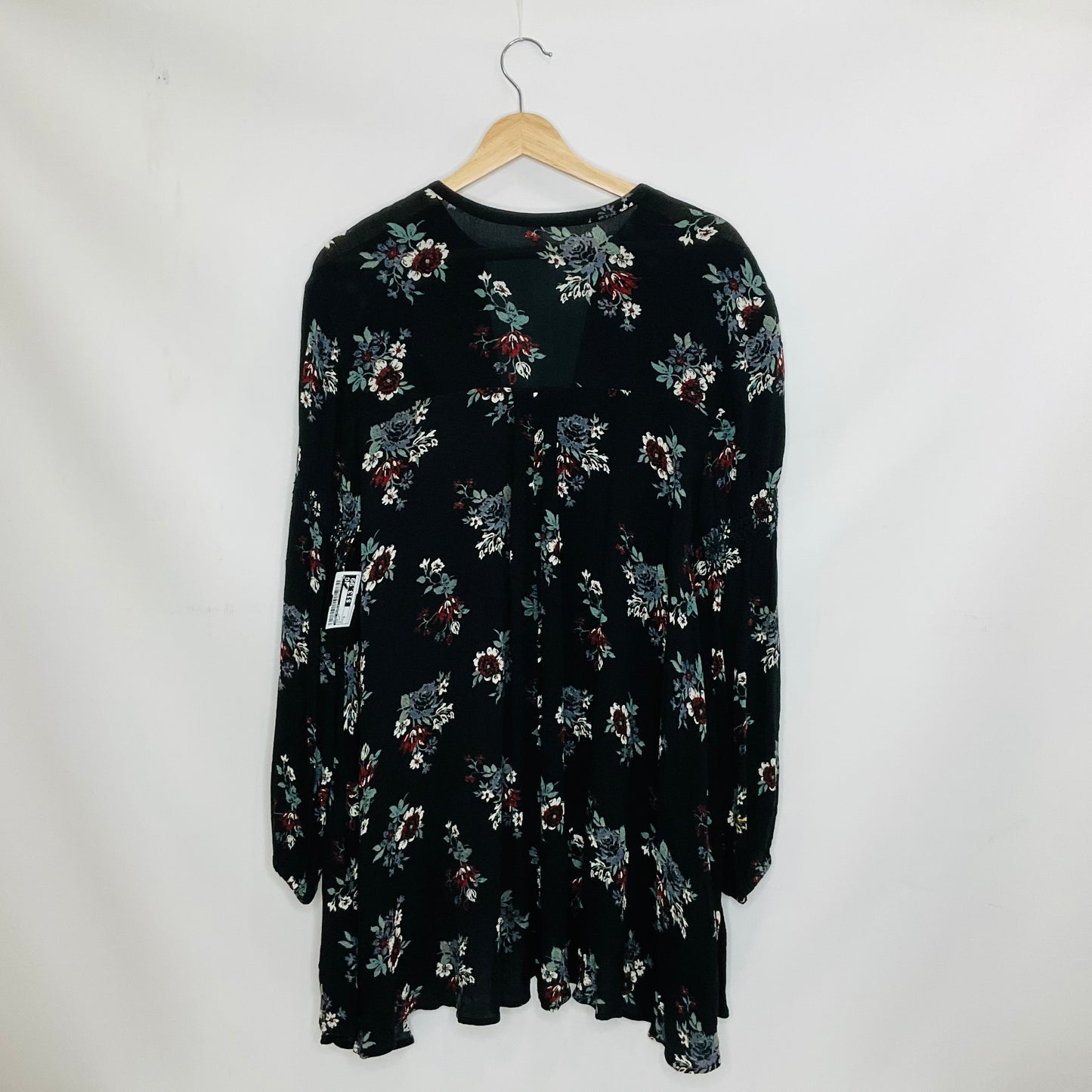 Top Long Sleeve By Free People In Black, Size: S