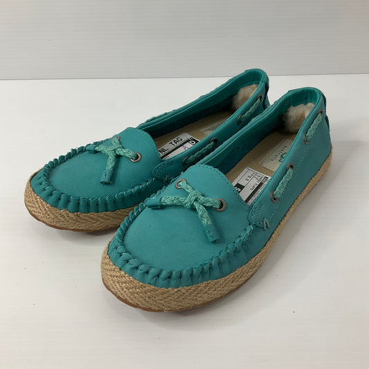 Blue Shoes Flats Ugg, Size 5.5