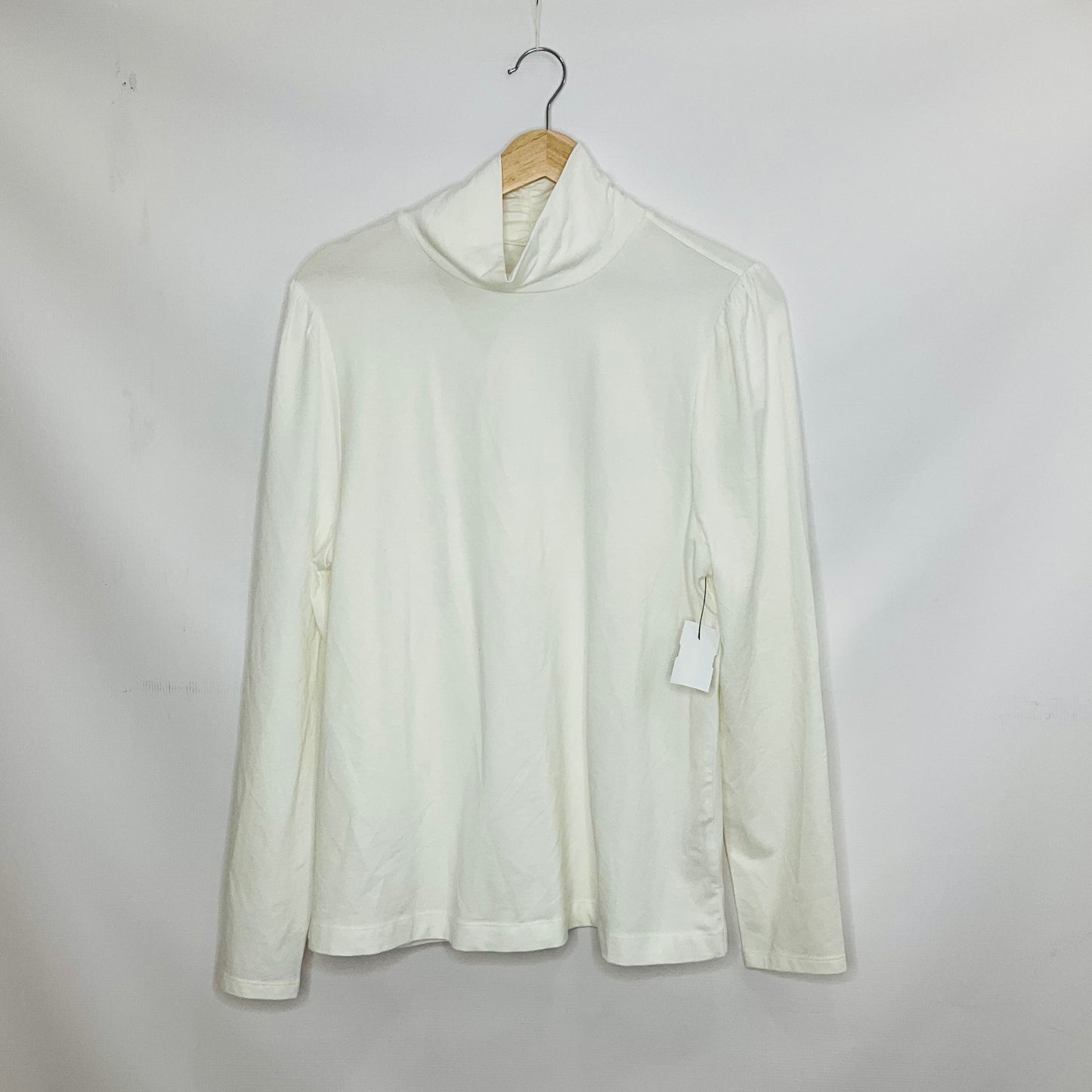 White Top Long Sleeve Soft Surroundings, Size L