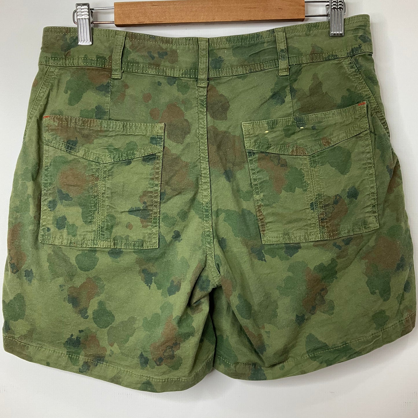 Camoflauge Shorts Anthropologie, Size 6