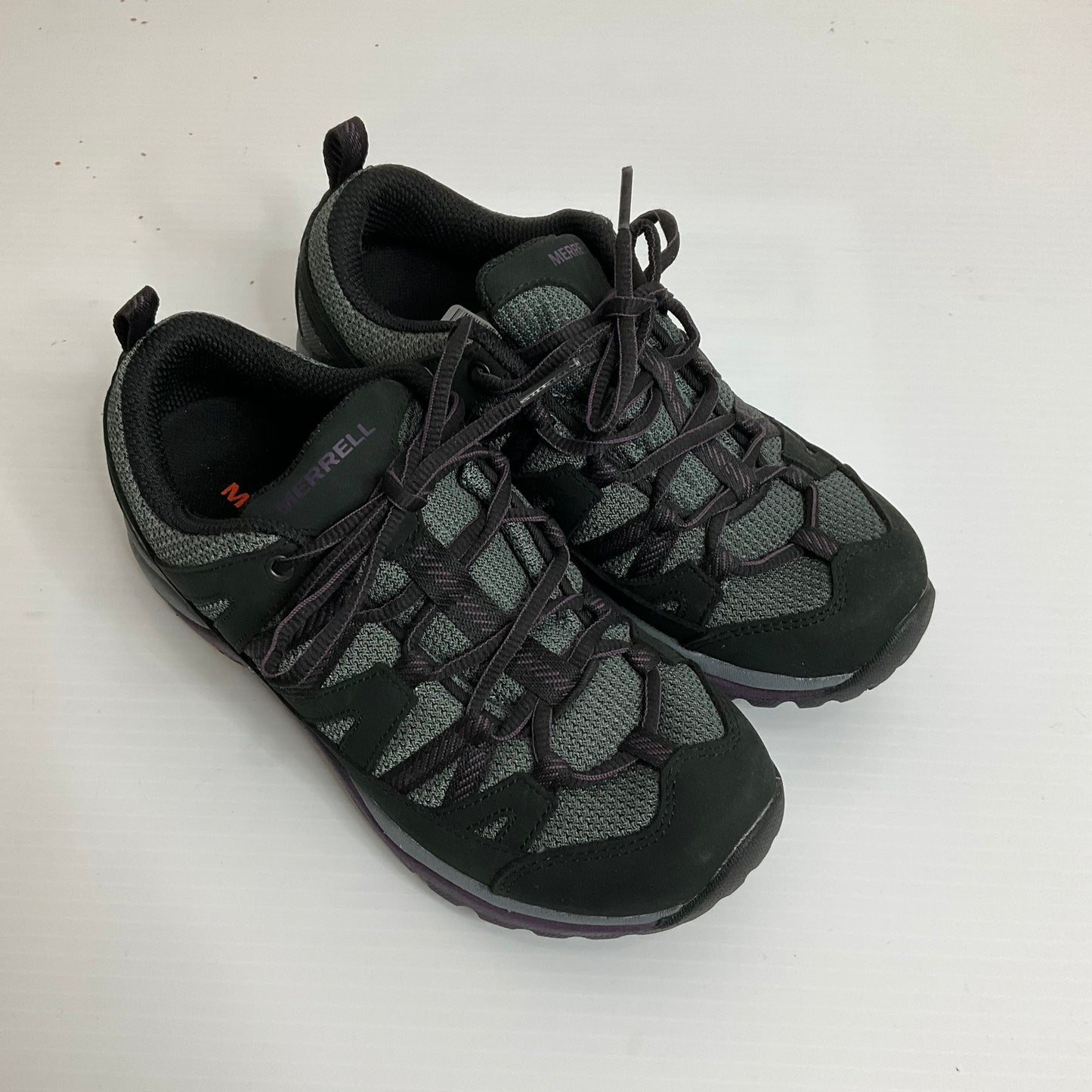 Black Shoes Athletic Merrell, Size 6.5