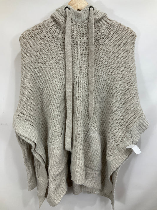 Sweater By Rd Style In Tan, Size: S