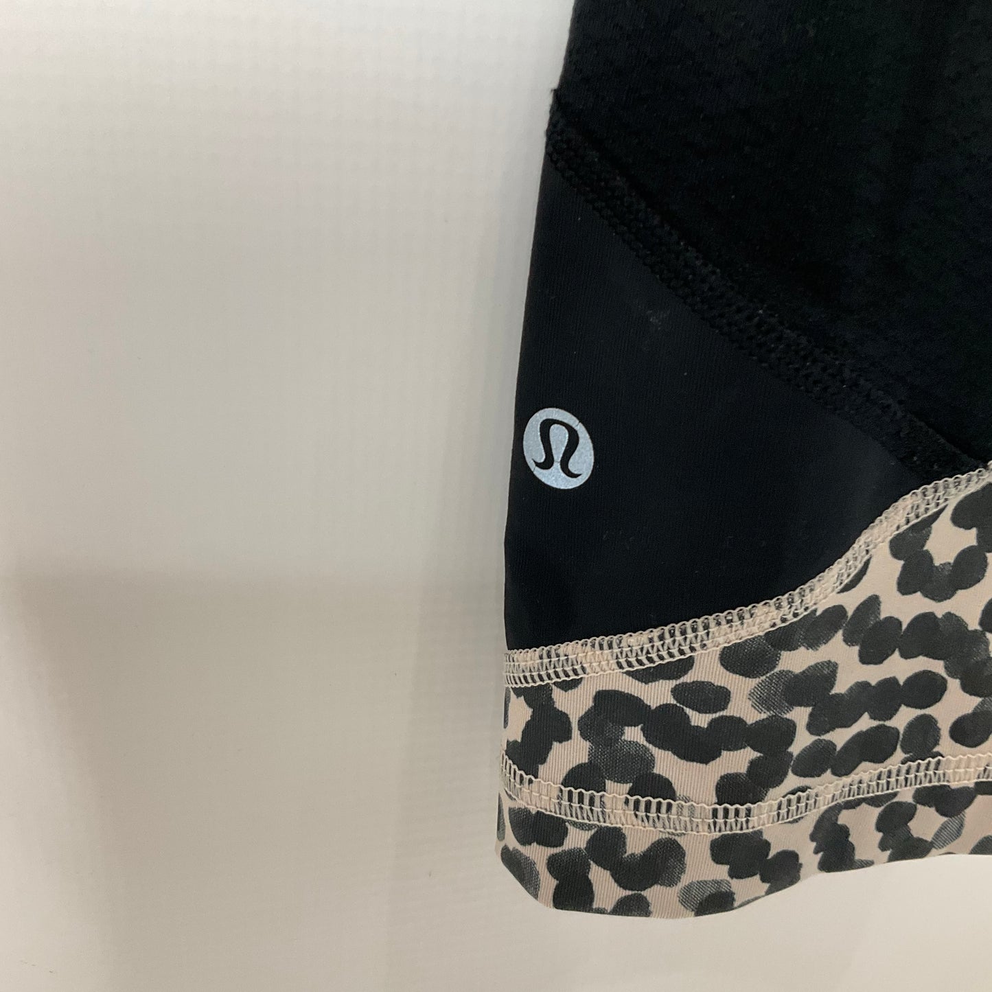 Animal Print Athletic Leggings Lululemon, Size 8