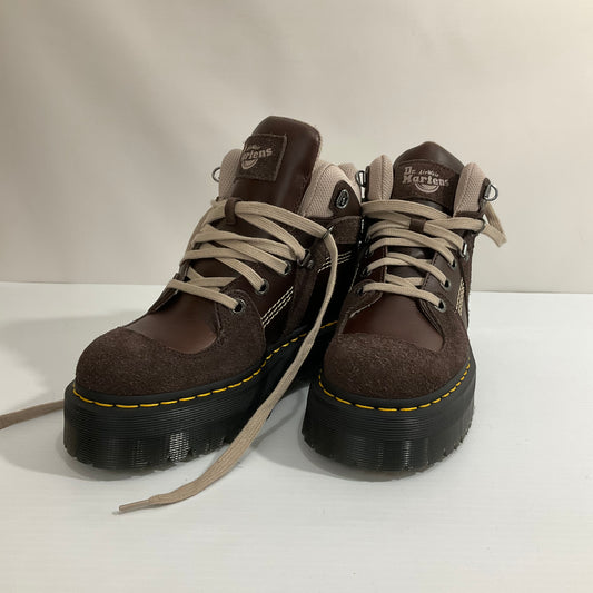 Boots Hiking By Dr Martens In Brown, Size: 8