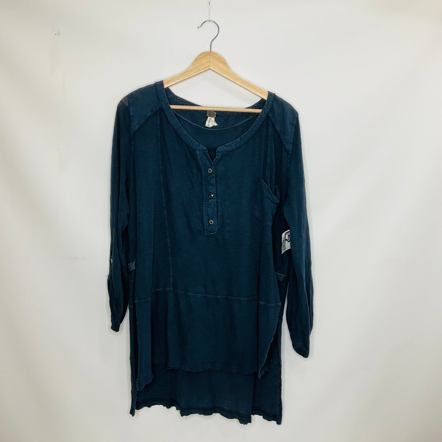 Top Long Sleeve By We The Free In Blue, Size: S