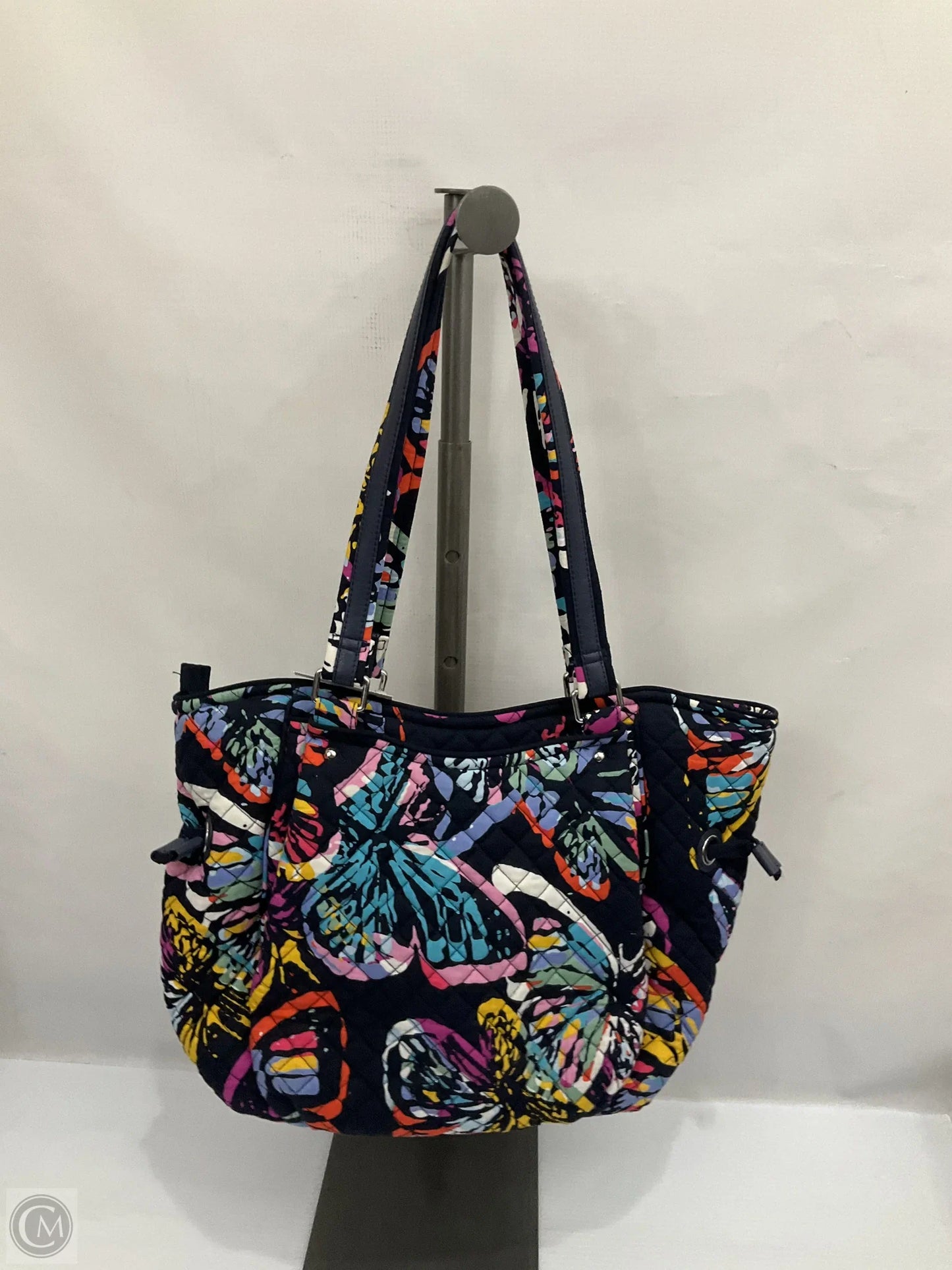 Handbag By Vera Bradley, Size: Large