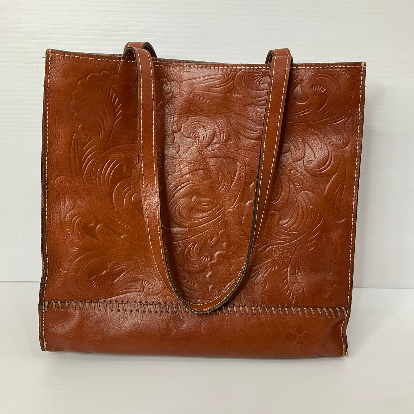 Handbag Designer Patricia Nash, Size Medium