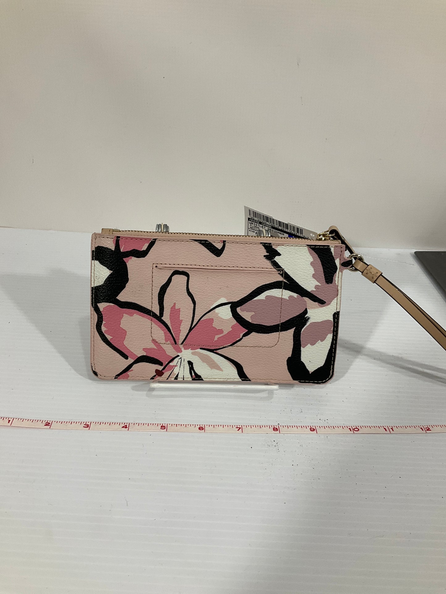 Wristlet Designer By Kate Spade, Size: Medium