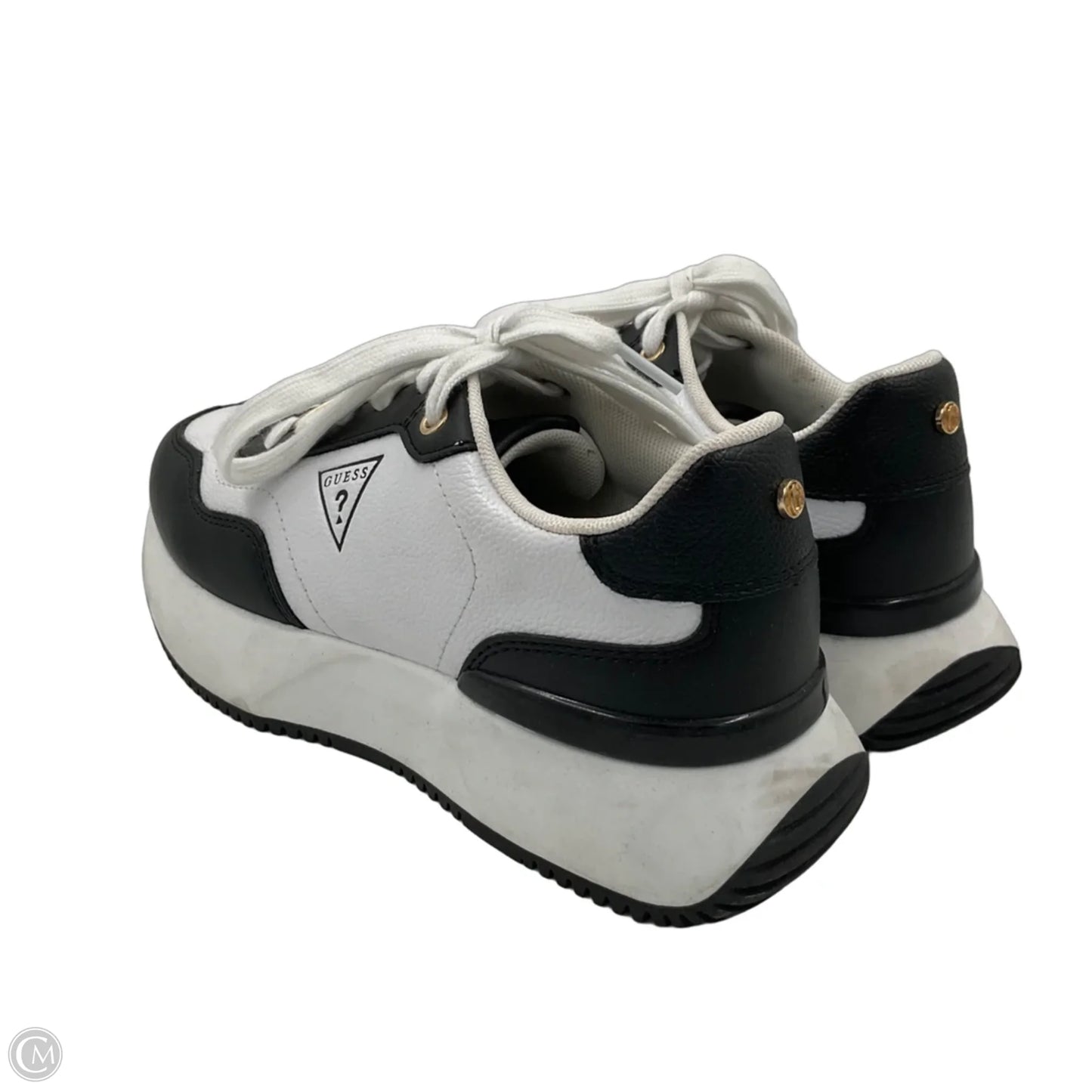 Shoes Sneakers By Guess In Black & White, Size: 7.5