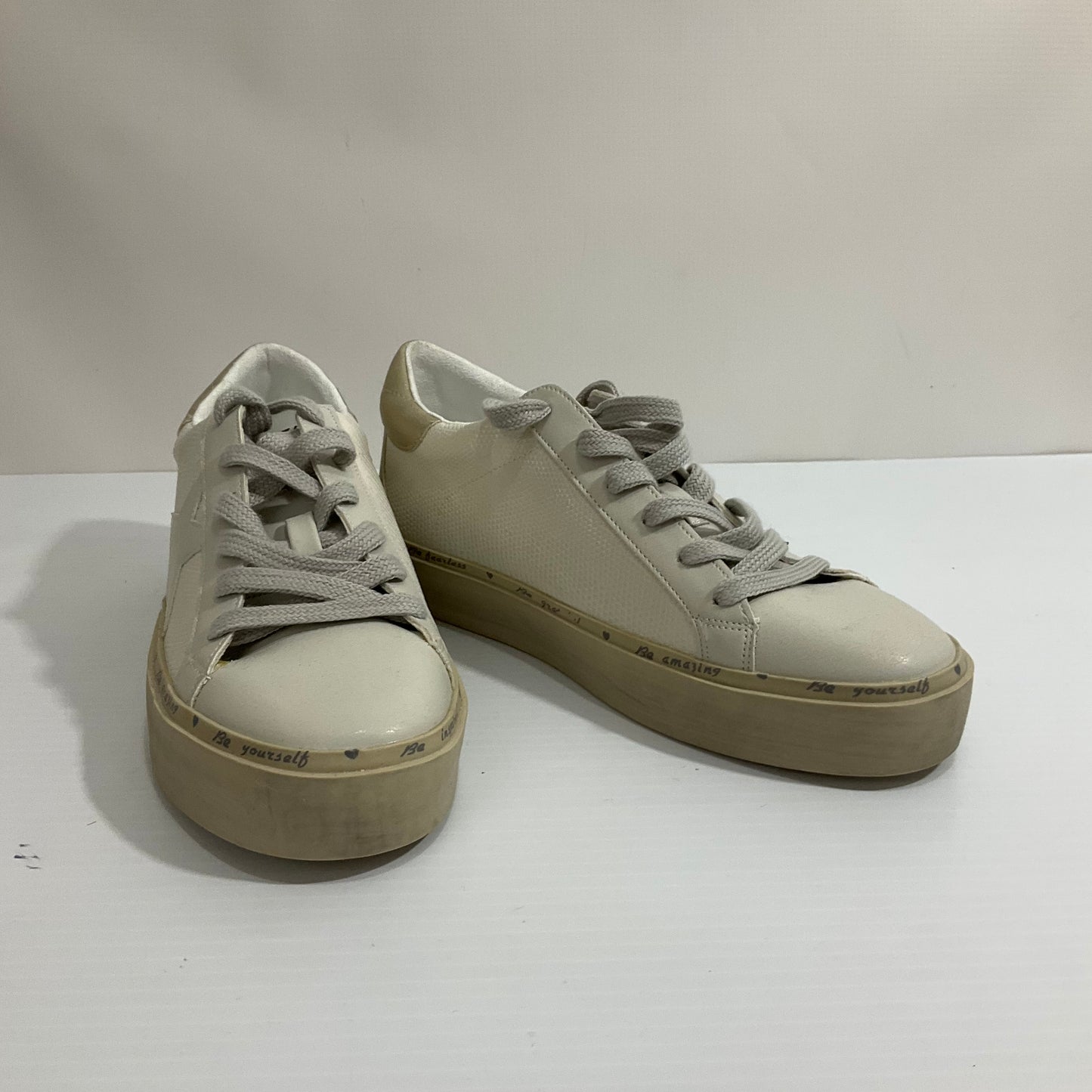 Shoes Sneakers By Shu Shop In White, Size: 8.5