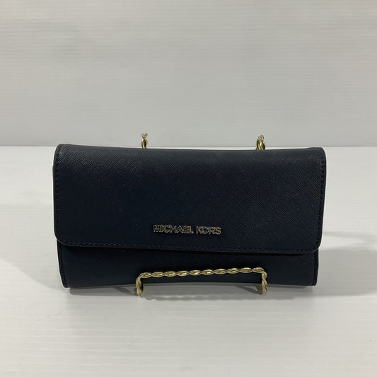 Wallet Designer By Michael Kors  Size: Medium