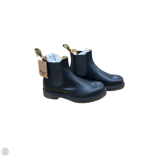 Boots Ankle Flats By Dr Martens In Black, Size: 7