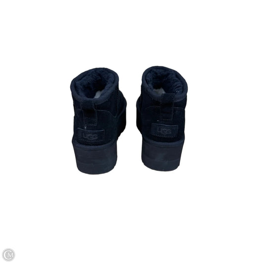 Boots Designer By Ugg In Black, Size: 7