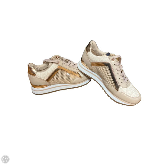 Shoes Designer By Michael Kors In Pink, Size: 5