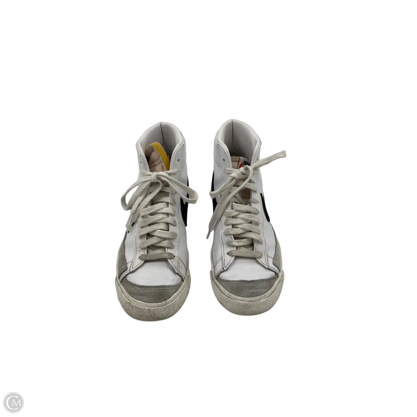 Shoes Sneakers By Nike In White, Size: 9
