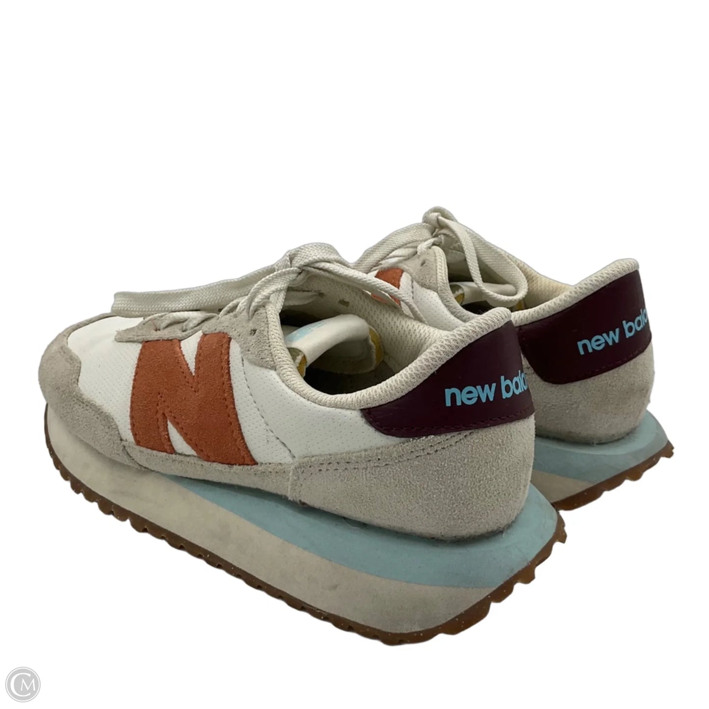 Shoes Athletic By New Balance In White, Size: 7.5