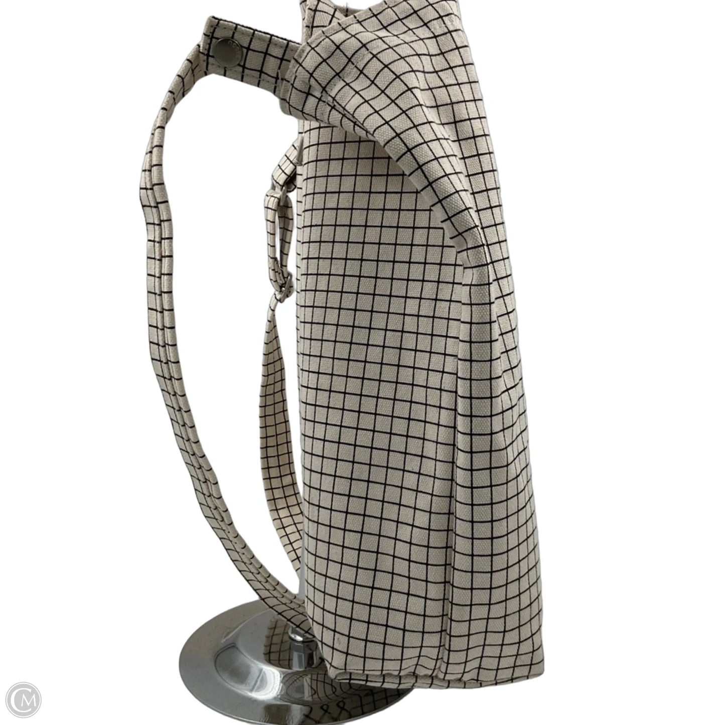 Tote By Clothes Mentor, Size: Medium