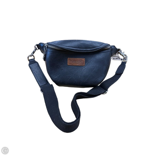 Belt Bag Leather By Wrangler, Size: Medium