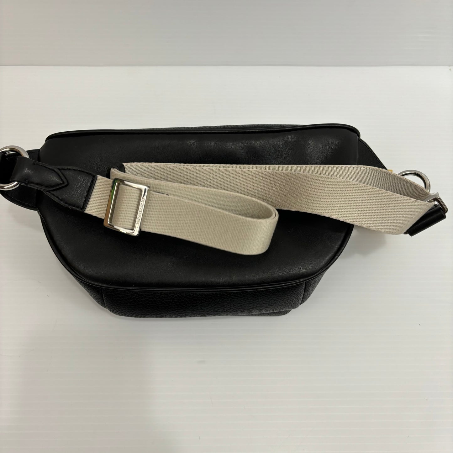 Belt Bag Designer By Michael Kors  Size: Large