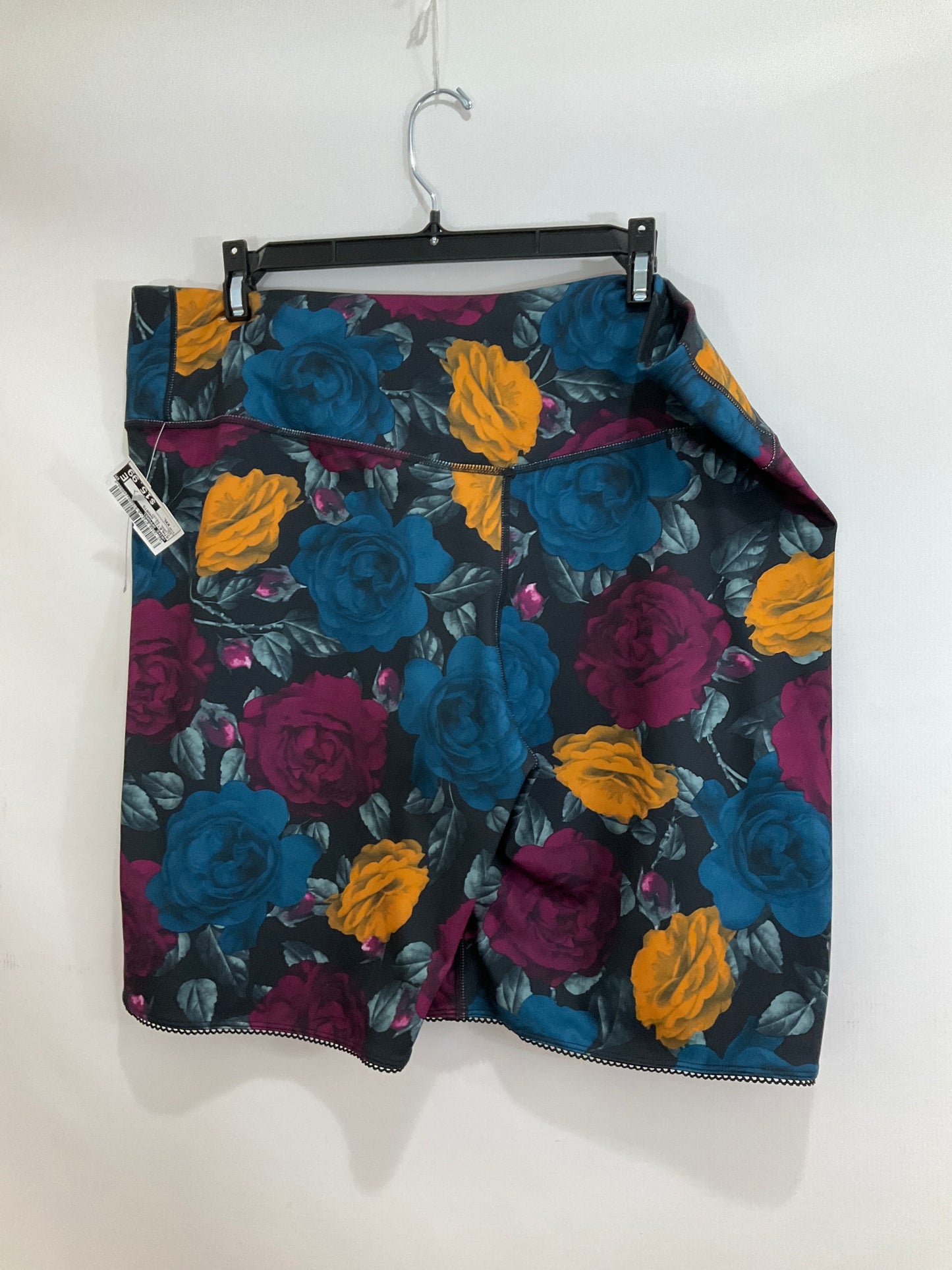 Floral Print Athletic Shorts Nike Apparel, Size Xxl