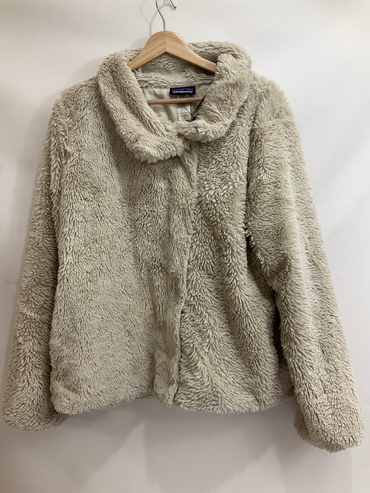 Jacket Faux Fur & Sherpa By Patagonia In Cream, Size: Xl