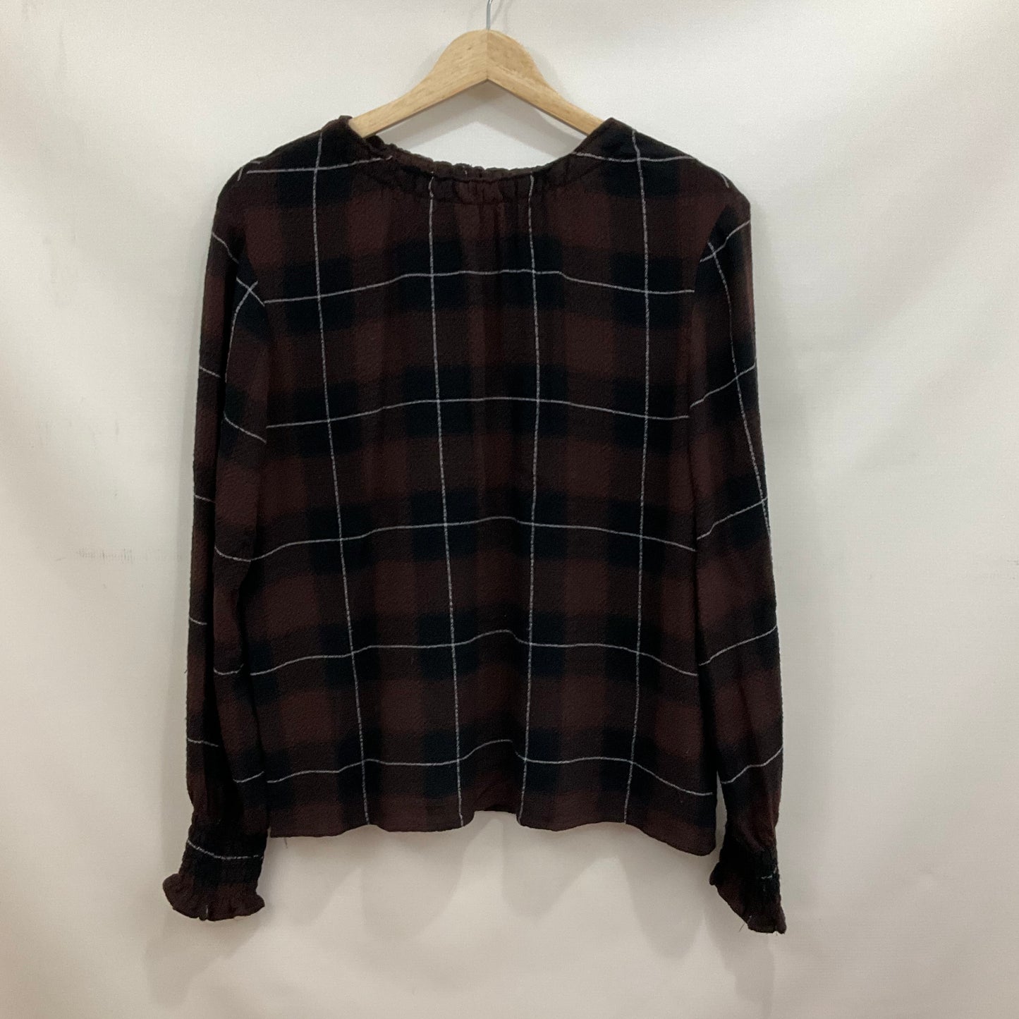 Top Long Sleeve By Cloth & Stone In Brown, Size: S