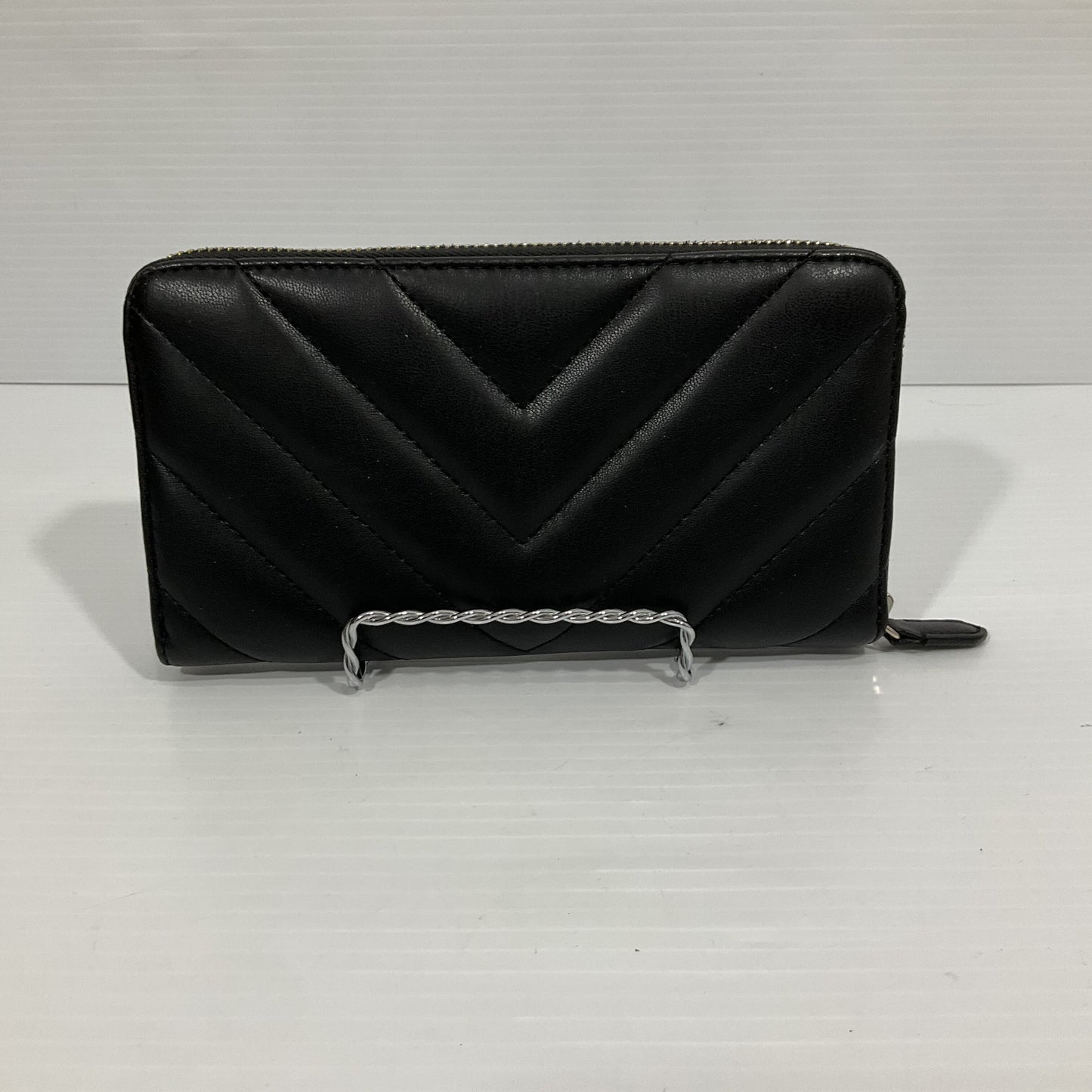 Wallet By Dkny  Size: Medium