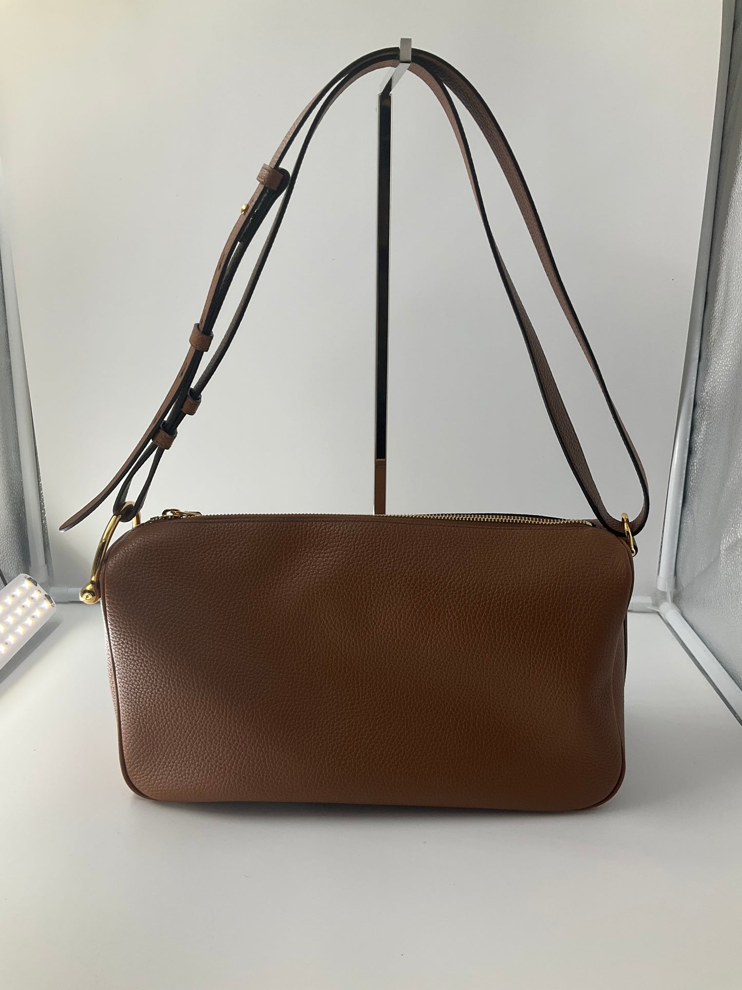 Gucci Half Horsebit Shoulder Bag In Brown Leather, Size: Medium
