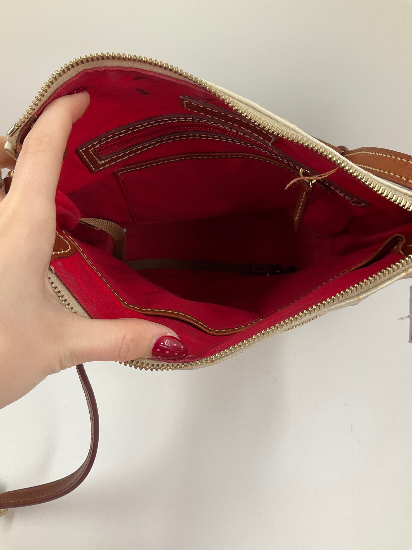 Crossbody Designer By Dooney And Bourke In Beige, Size:Medium