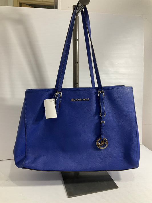 Handbag Designer By Michael Kors In Blue, Size:Medium