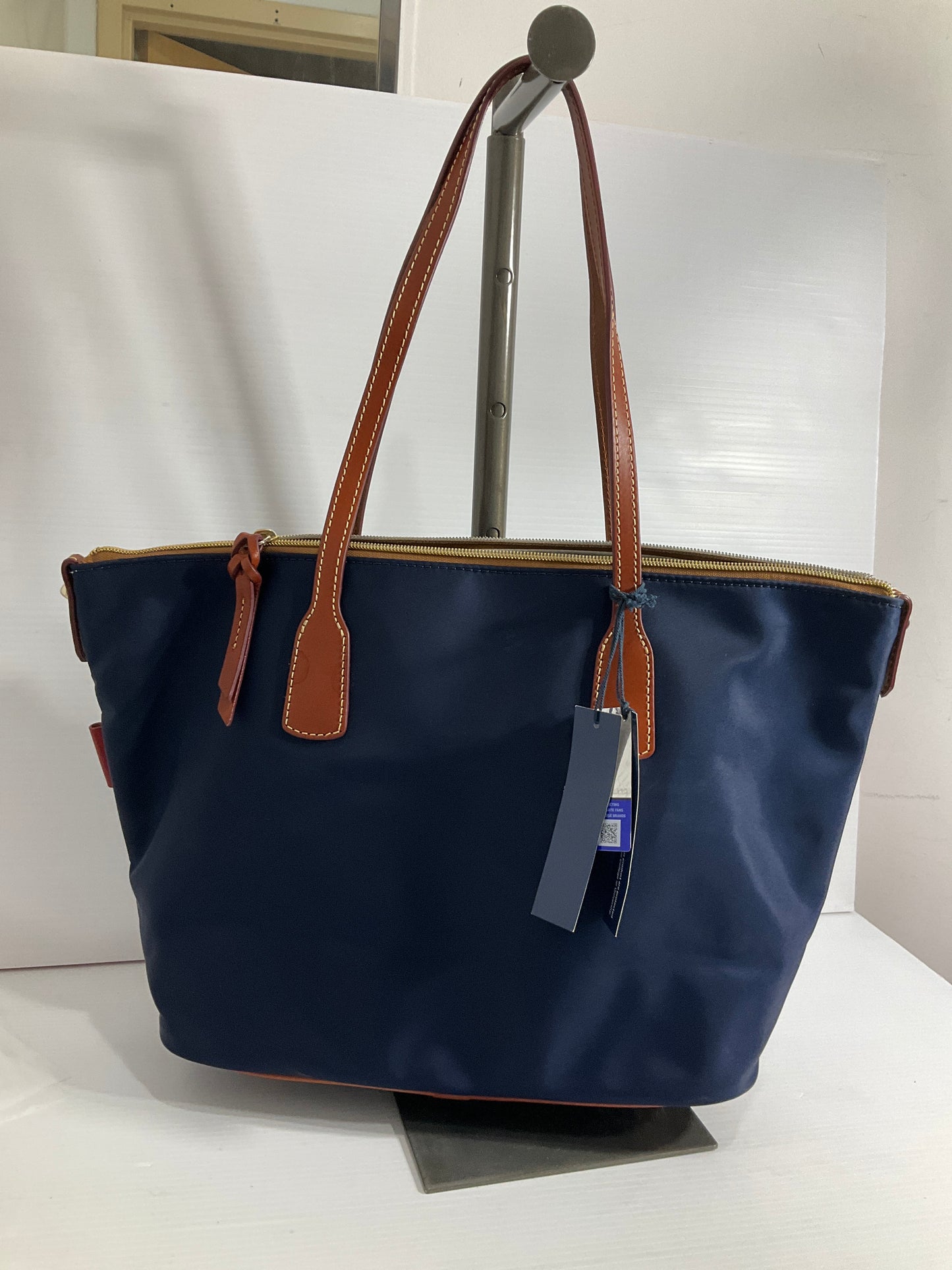 Handbag Designer By Dooney And Bourke In Navy, Size:Large