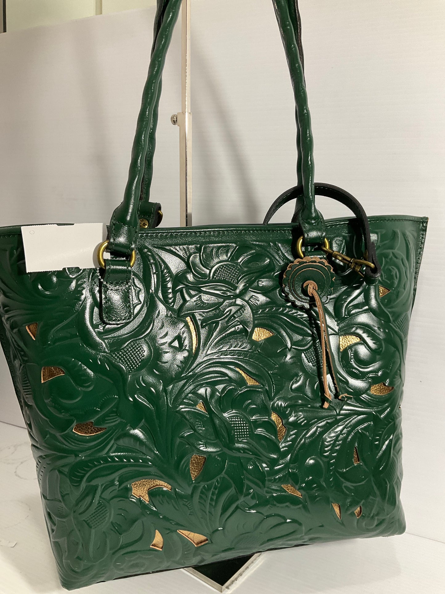 Handbag Designer By Patricia Nash In Green, Size:Large