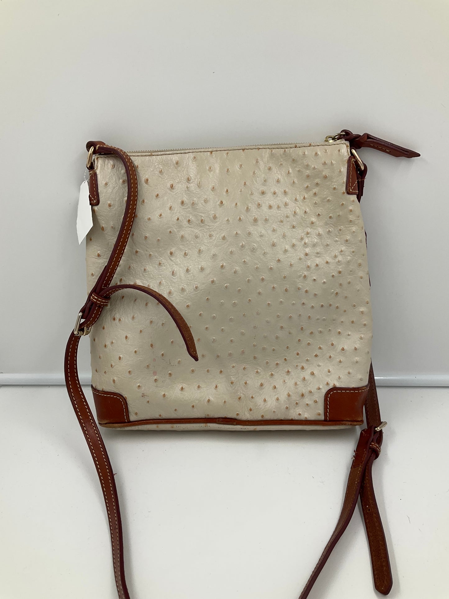 Crossbody Designer By Dooney And Bourke In Beige, Size:Medium