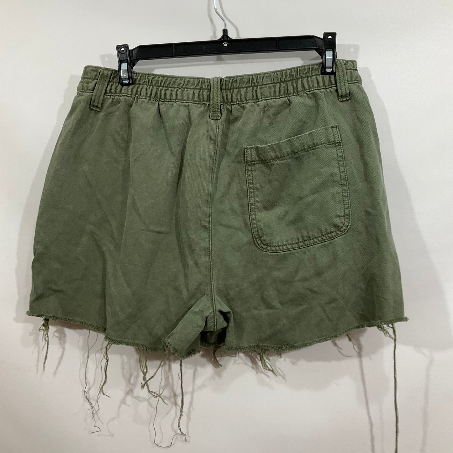 SHORTS by AERIE In GREEN, Size: S