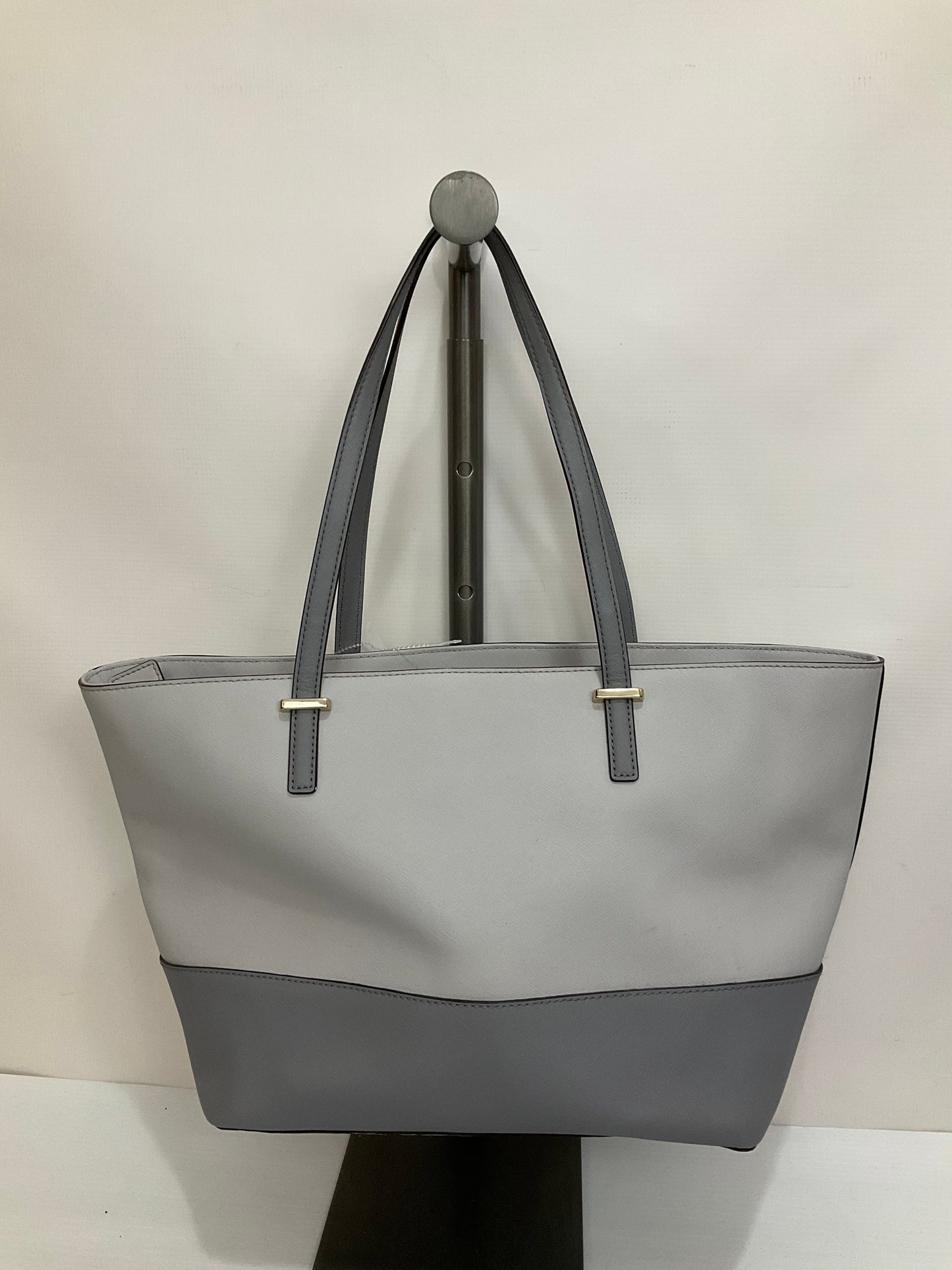 Handbag Designer By Kate Spade In Grey, Size:Medium