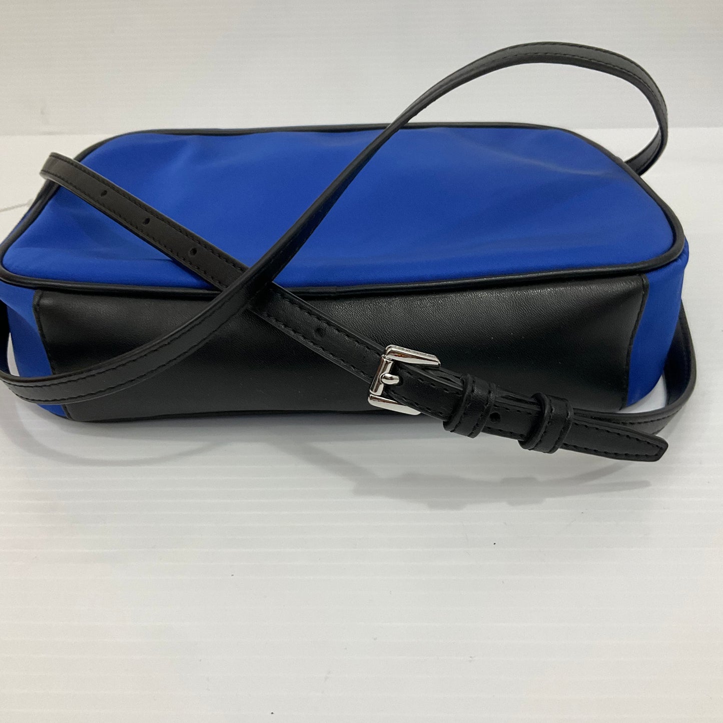 Crossbody Designer By Michael Kors In Blue, Size:Medium