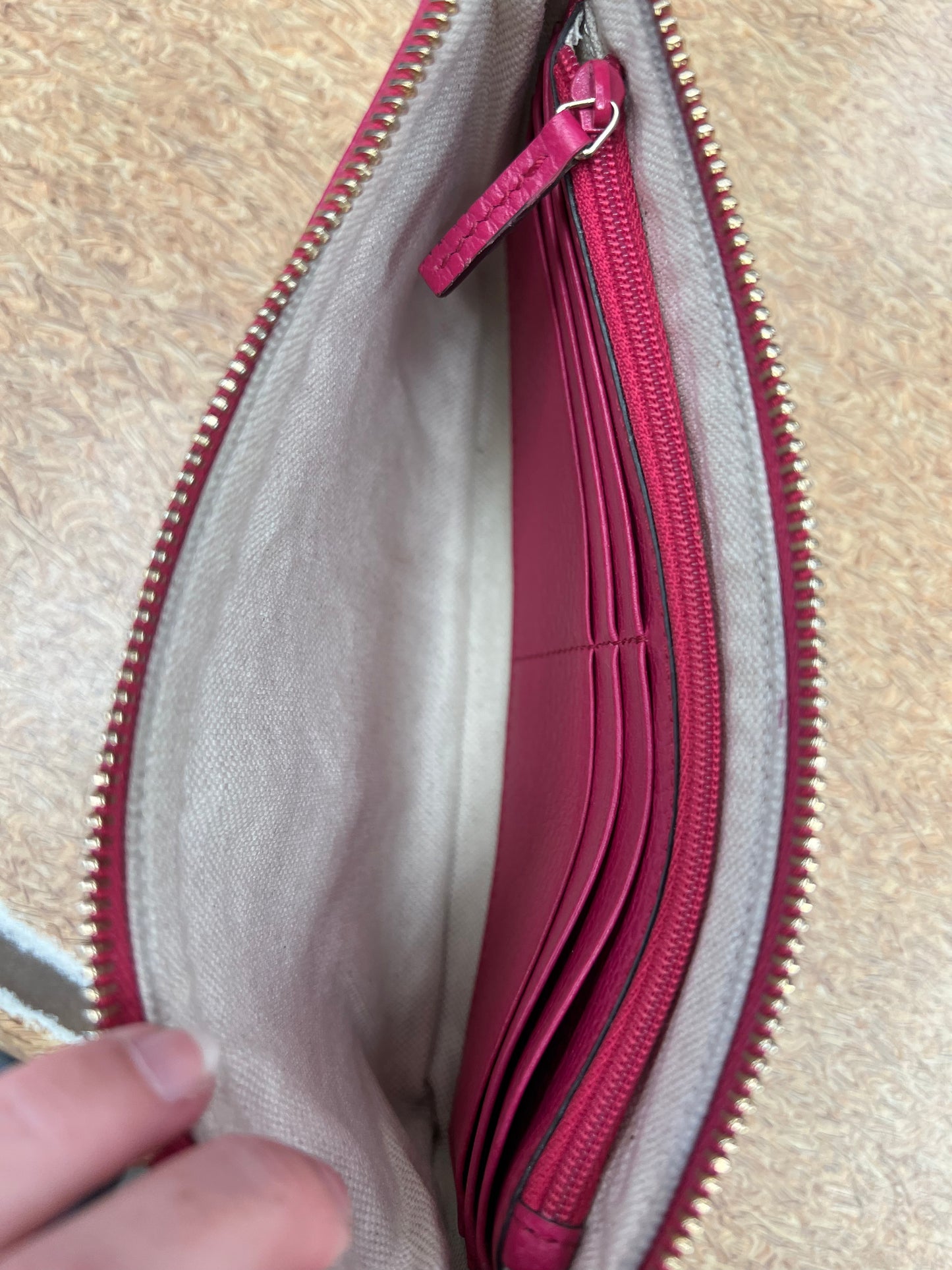 WRISTLET LUXURY DESIGNER by GUCCI In PINK, Size: MEDIUM