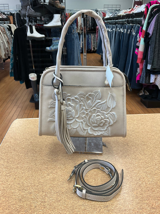 Handbag Designer By Patricia Nash In White, Size:Medium