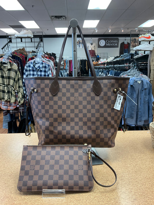 Handbag and Pochette Luxury Designer By Louis Vuitton In Brown, Size:Medium