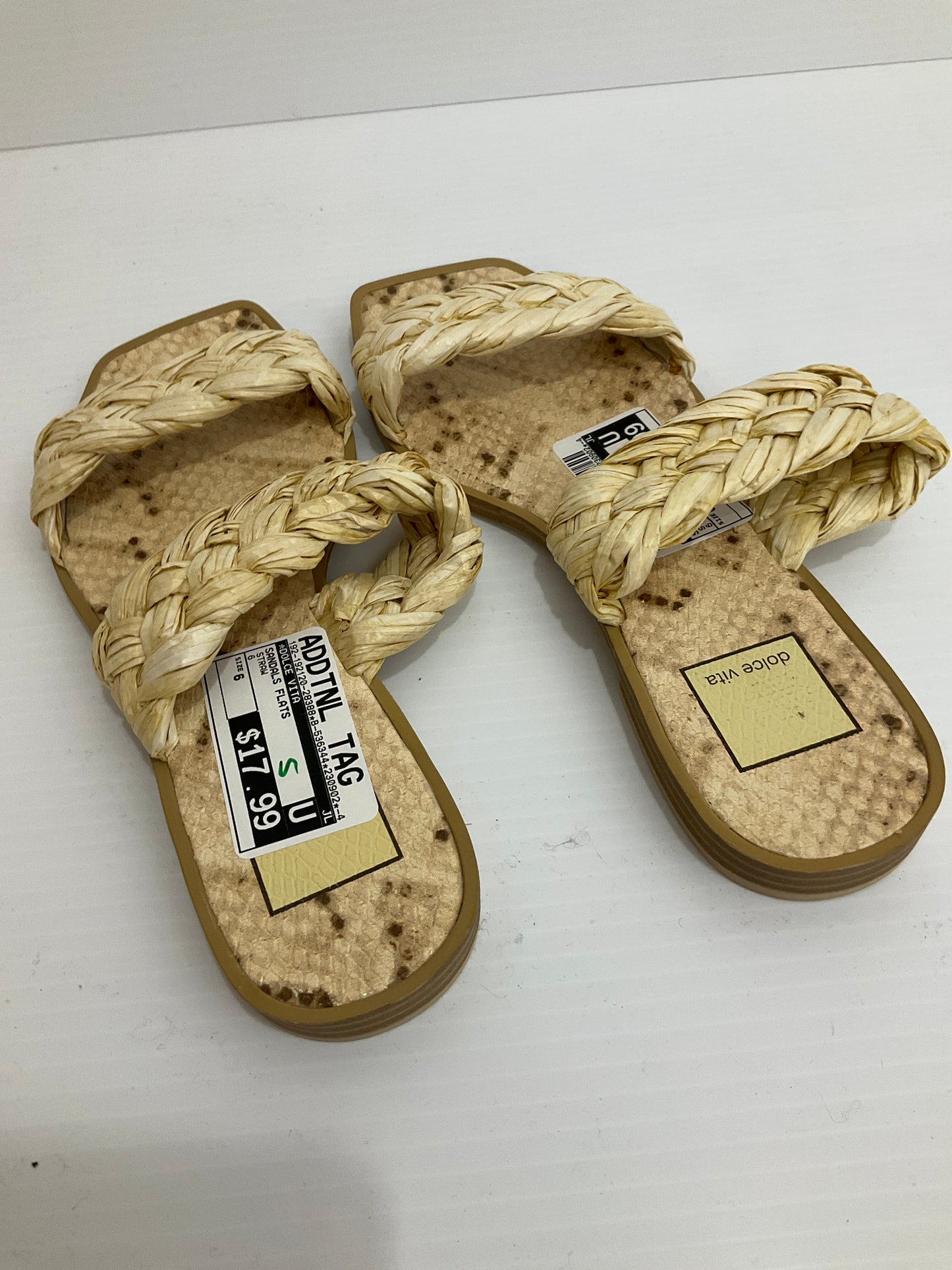 Sandals Flats By Dolce Vita  Size: 6