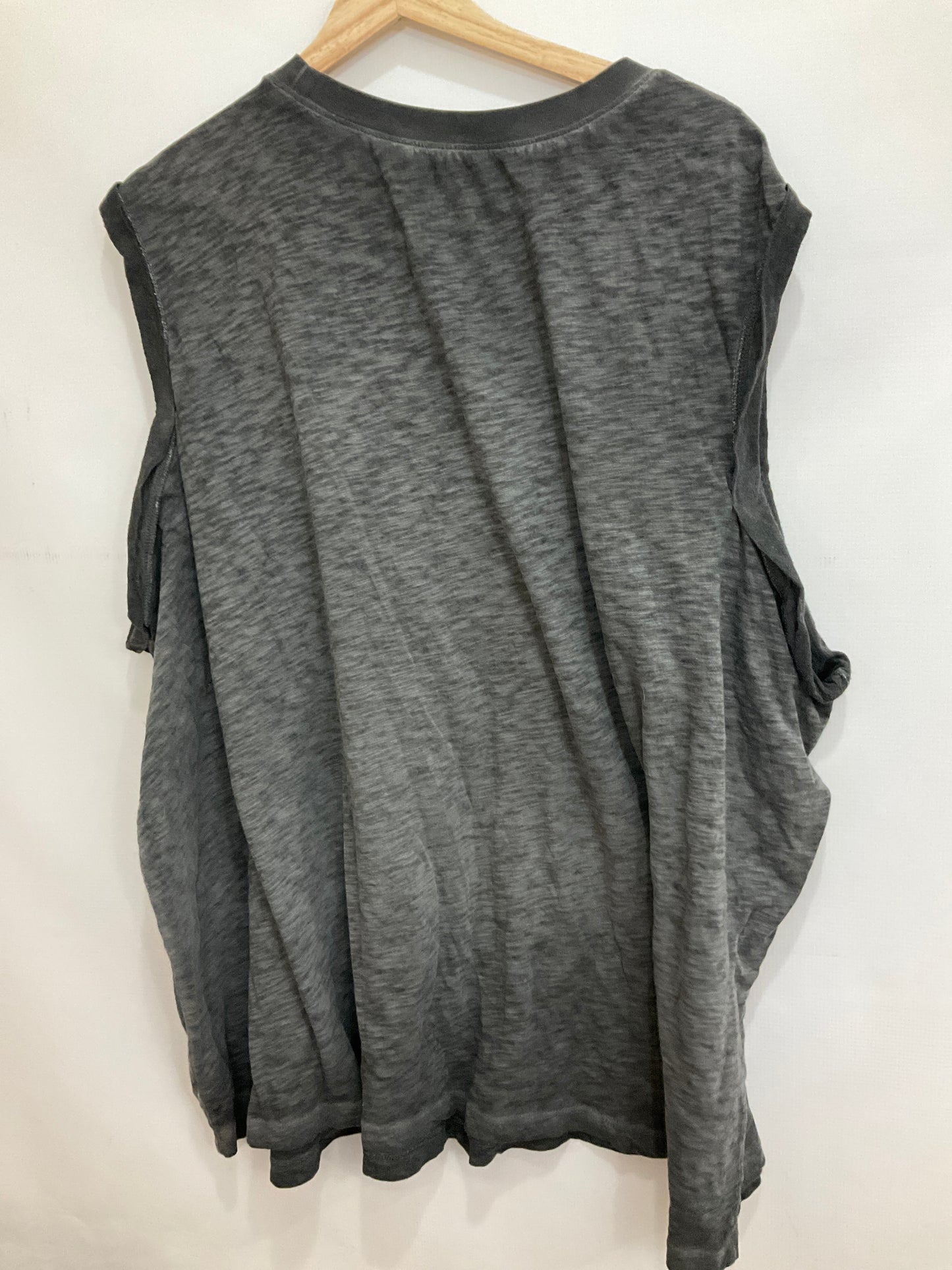 Top Sleeveless By Torrid  Size: 4x