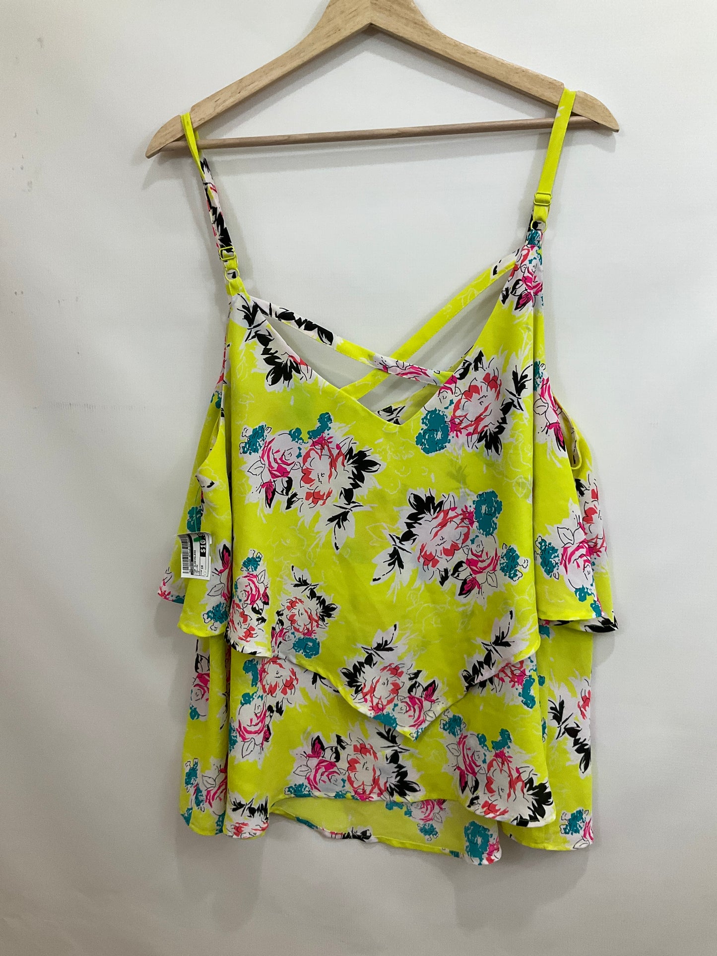 Top Sleeveless By Torrid  Size: 1x