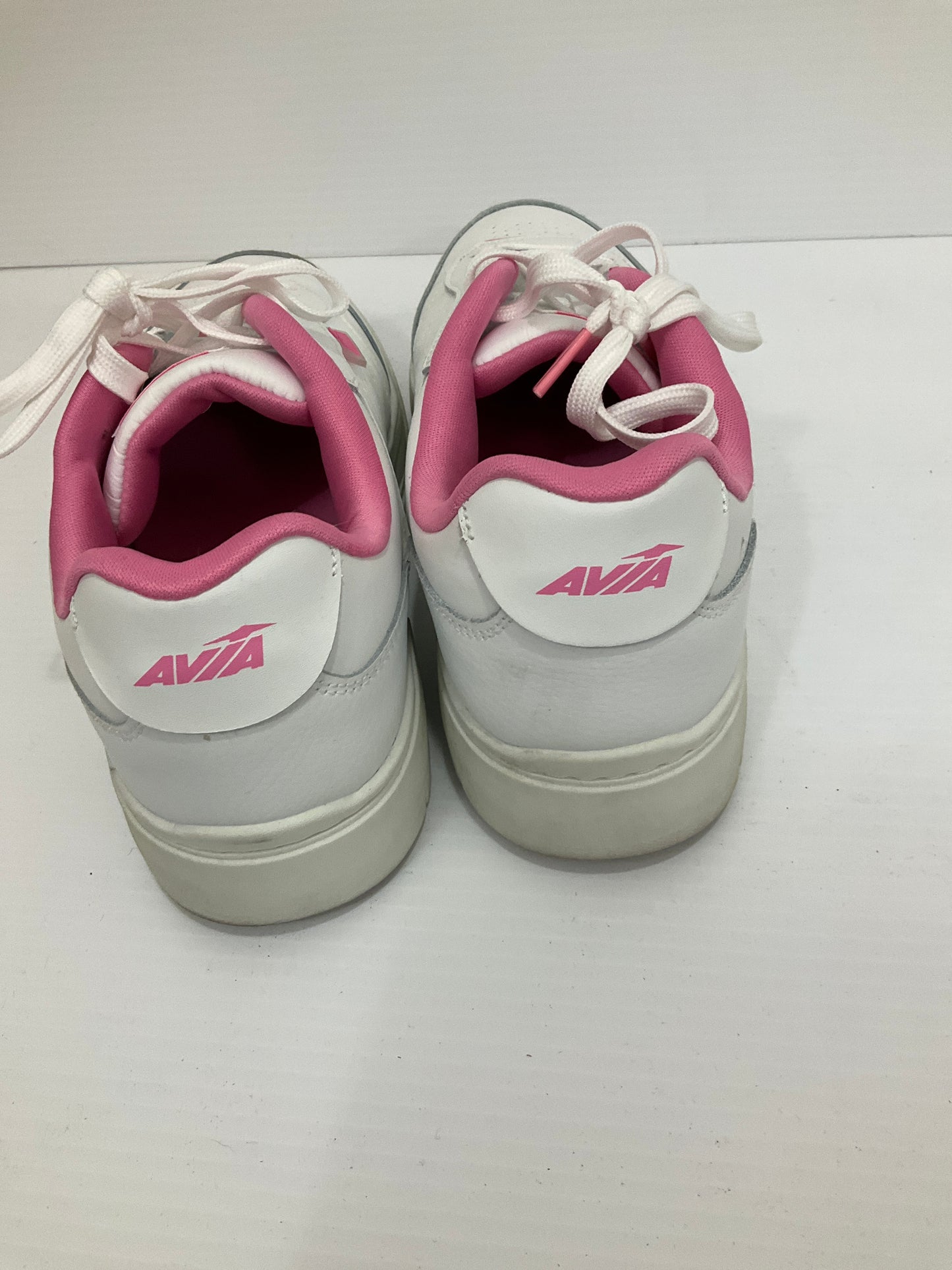 Shoes Athletic By Avia  Size: 10